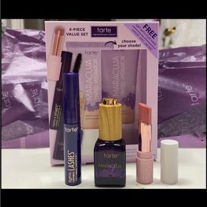 Tarte 3Pc set ($31 value)